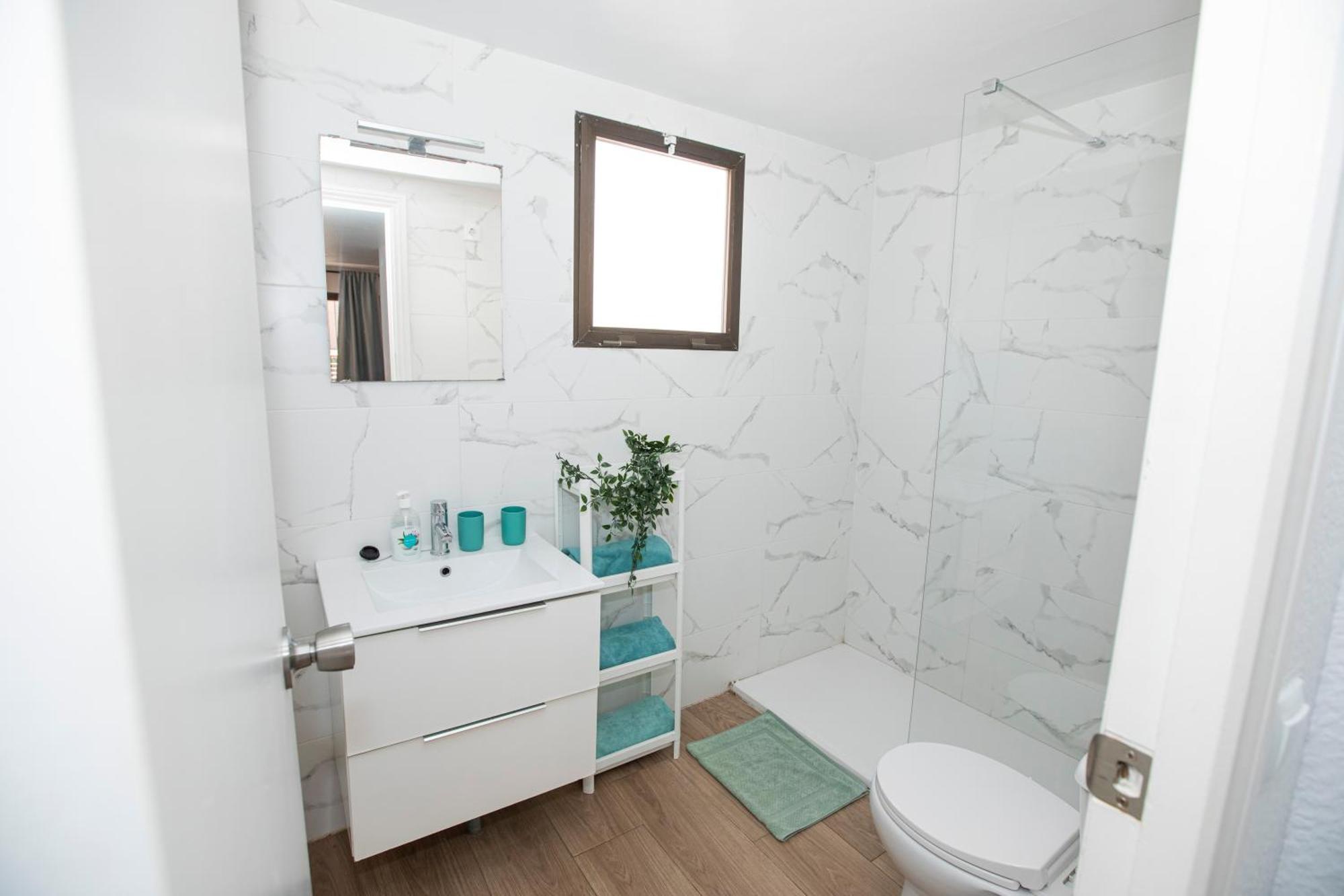Carlos V - 1a Levante Apartment